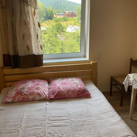 Zabava Apartment Yaremche Exterior photo